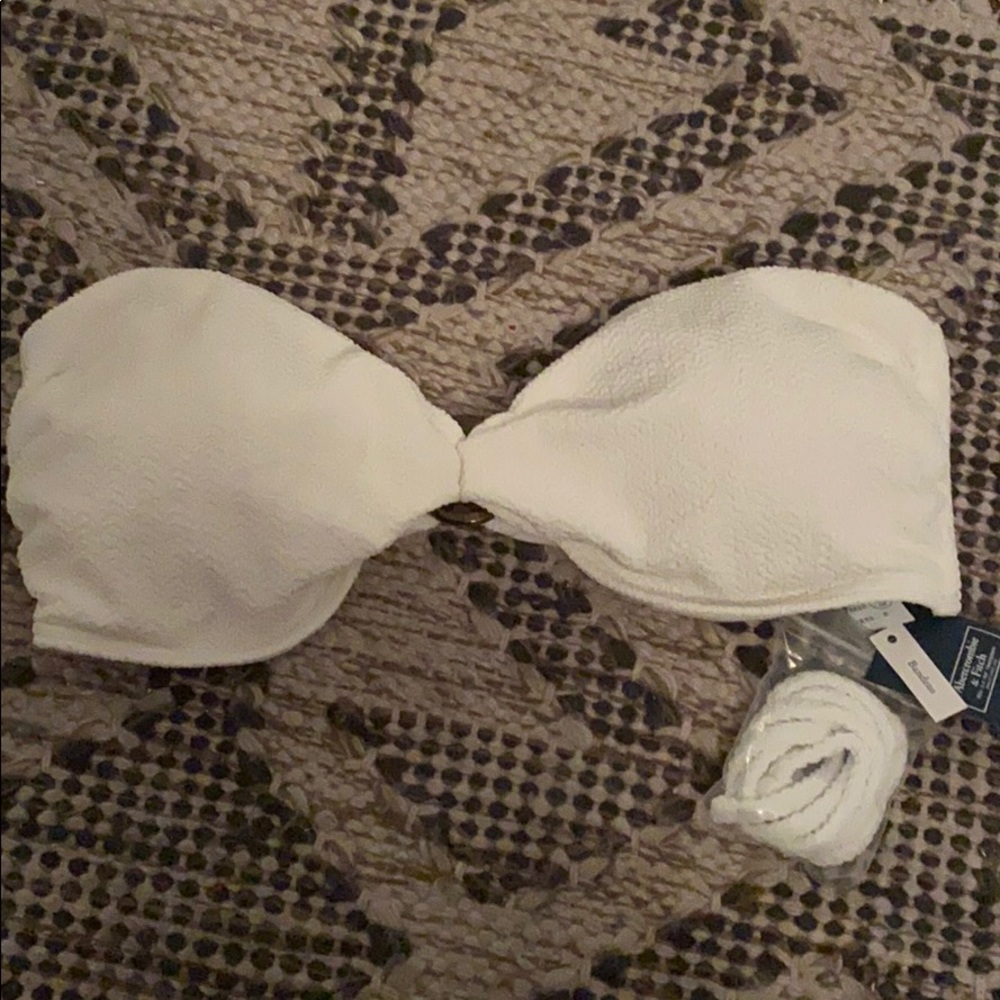 New Abercrombie bandeau bathing suit top